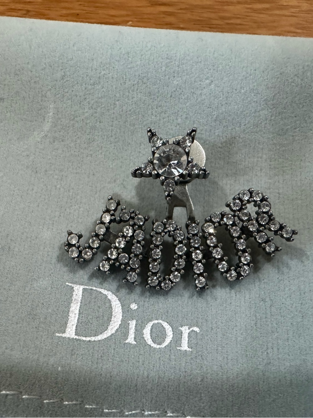 Authentic Christian Dior J'Adior Mismatched Bee Star Earrings Ruthenium Crystal - Picture 3 of 7